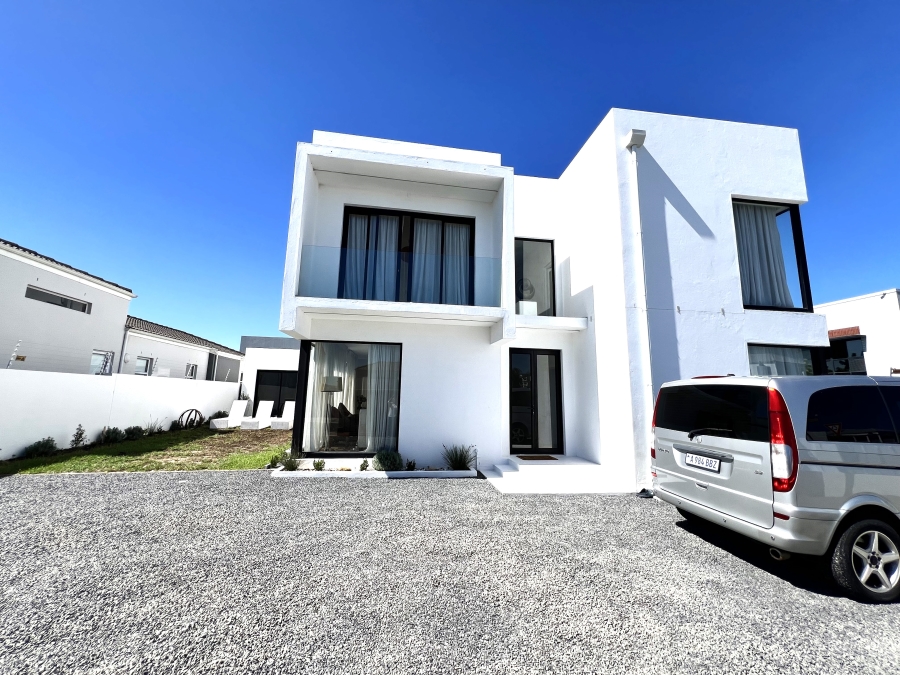 To Let 1 Bedroom Property for Rent in Sandown Western Cape